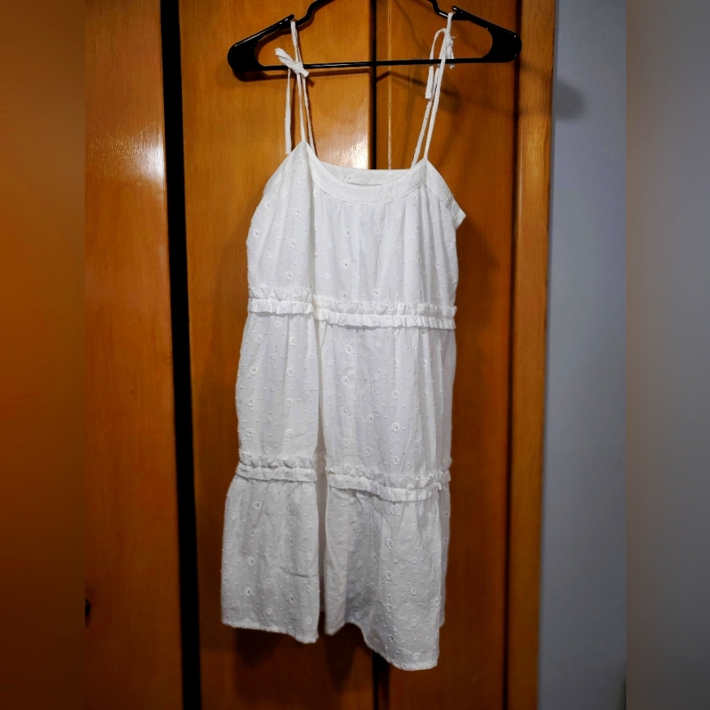 Loft xs petite white summer dress. New With Tags.